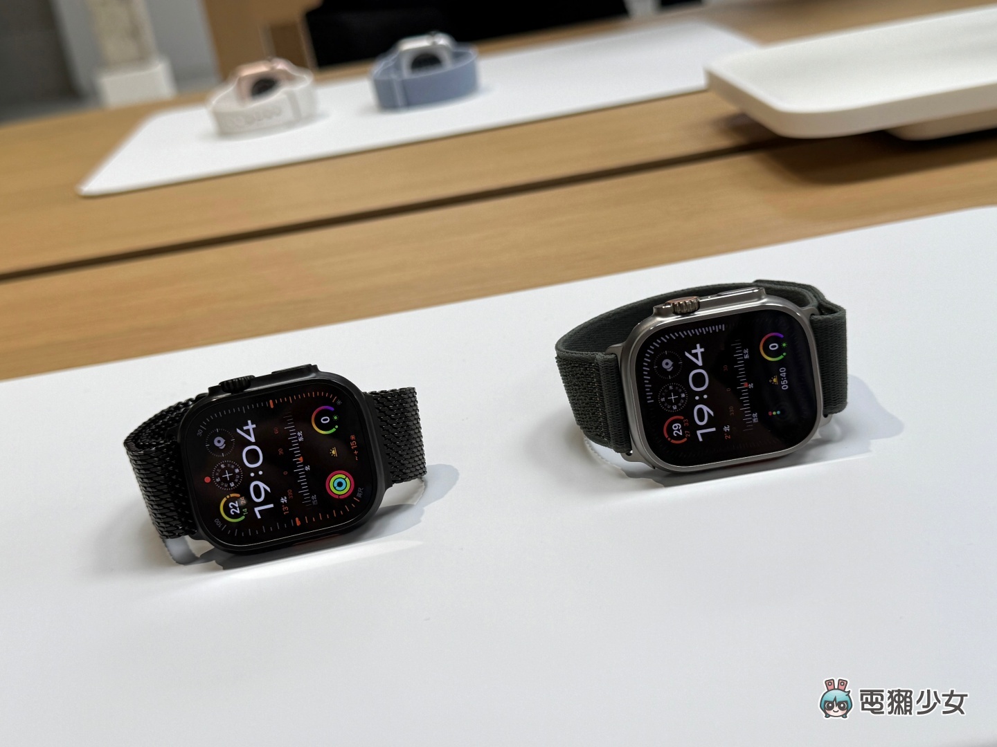 Apple Watch Series 10 螢幕更大超級薄！黑色鈦金屬 Apple Watch Ultra 2 實機快速看