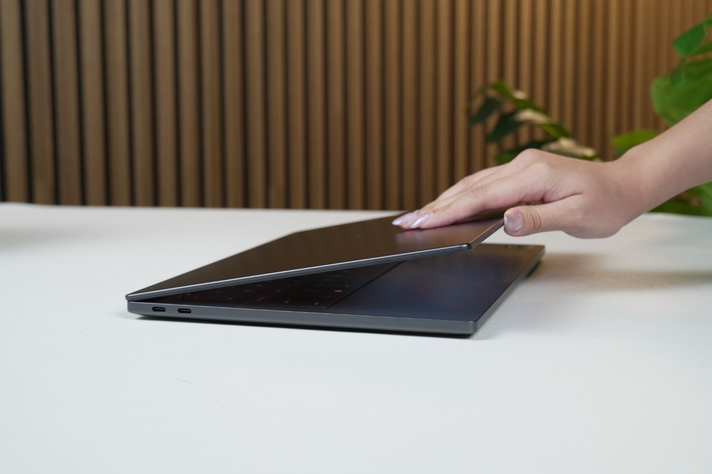 Dell XPS 14 & 13：氣質跟能力相符的旗艦筆電回歸了 🔊