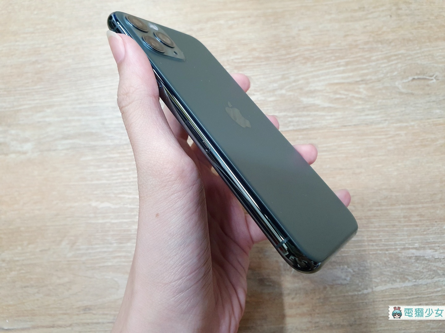 開箱｜iPhone 11 Pro詳細評測！到底要不要多花一萬一買它？