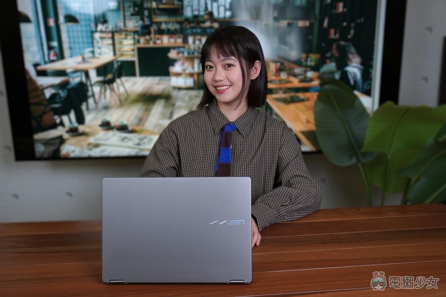 【開箱】有 AI、高續航、還能玩 3A 級大作?全新 MSI Prestige 14 Flip AI+ 輕薄翻轉筆電 打破商務機的刻板印象！