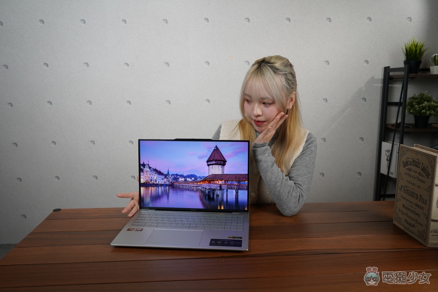 【評測】Acer Swift Air 16 上手體驗:打破物理限制?輕得像「模型機」的 16 吋筆電 【評測】Acer Swift Air 16 上手體驗:打破物理限制?輕得像「模型機」的 16 吋筆電