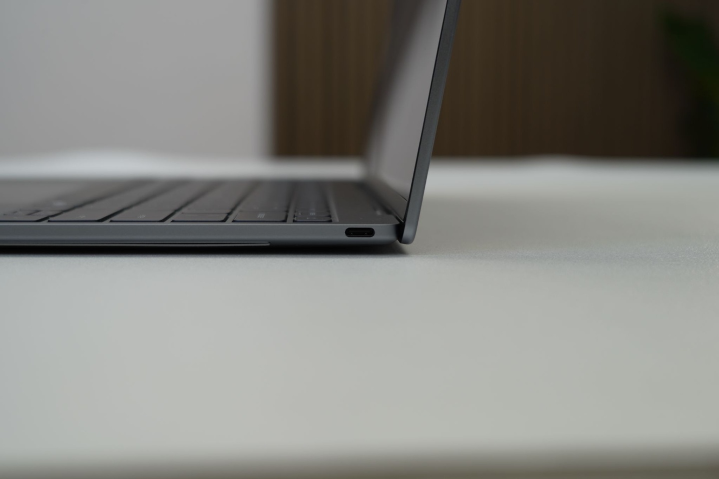 Dell XPS 14 & 13：氣質跟能力相符的旗艦筆電回歸了 🔊