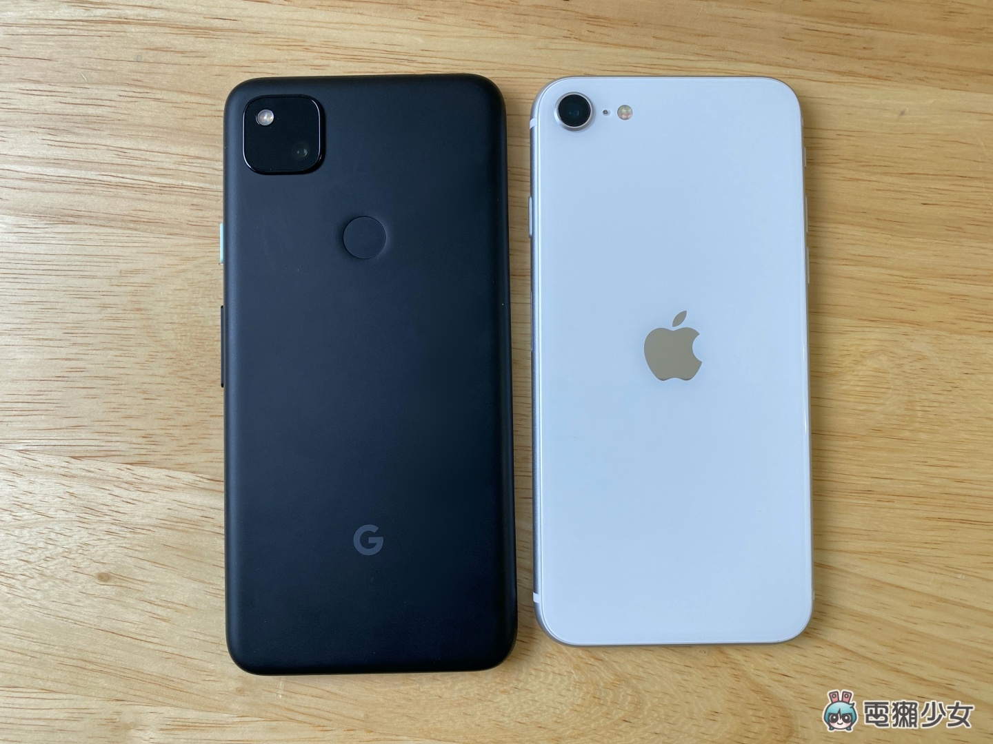 Google Pixel 4a 及 iPhone SE 小手機之間的戰爭！規格、大小、價格比較