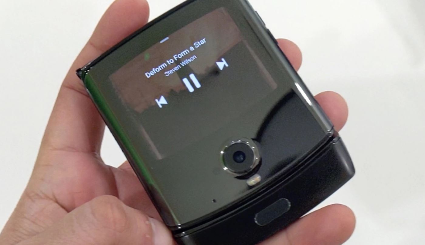 Motorola 第二代摺疊手機 RAZR 2 預計九月推出！它將會是一台 5G 手機