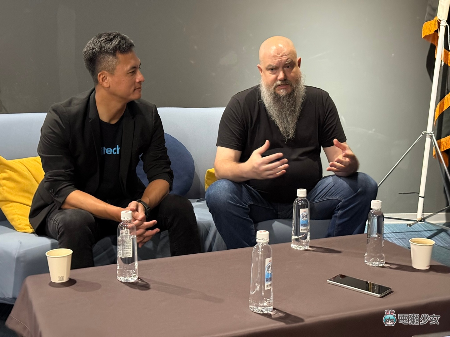 出門｜羅技電競核心 Chris 專訪：如何從電競選手的「不喜歡」中，挖掘創新技術