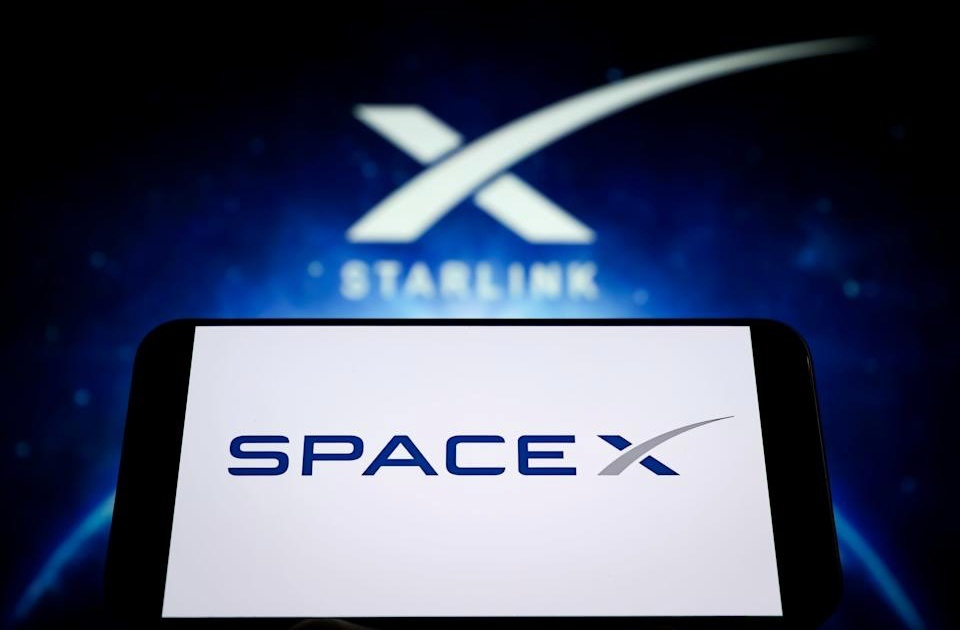 SpaceX 今天掛牌!史上最大 IPO、台灣人能買到馬斯克的火箭股嗎?|電獺少女 SpaceX 今天掛牌!史上最大 IPO、台灣人能買到馬斯克的火箭股嗎?|電獺少女