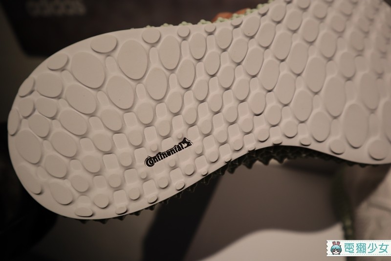 出門｜明天開賣！一體成形的adidas ALPHAEDGE 4D厲害在哪？