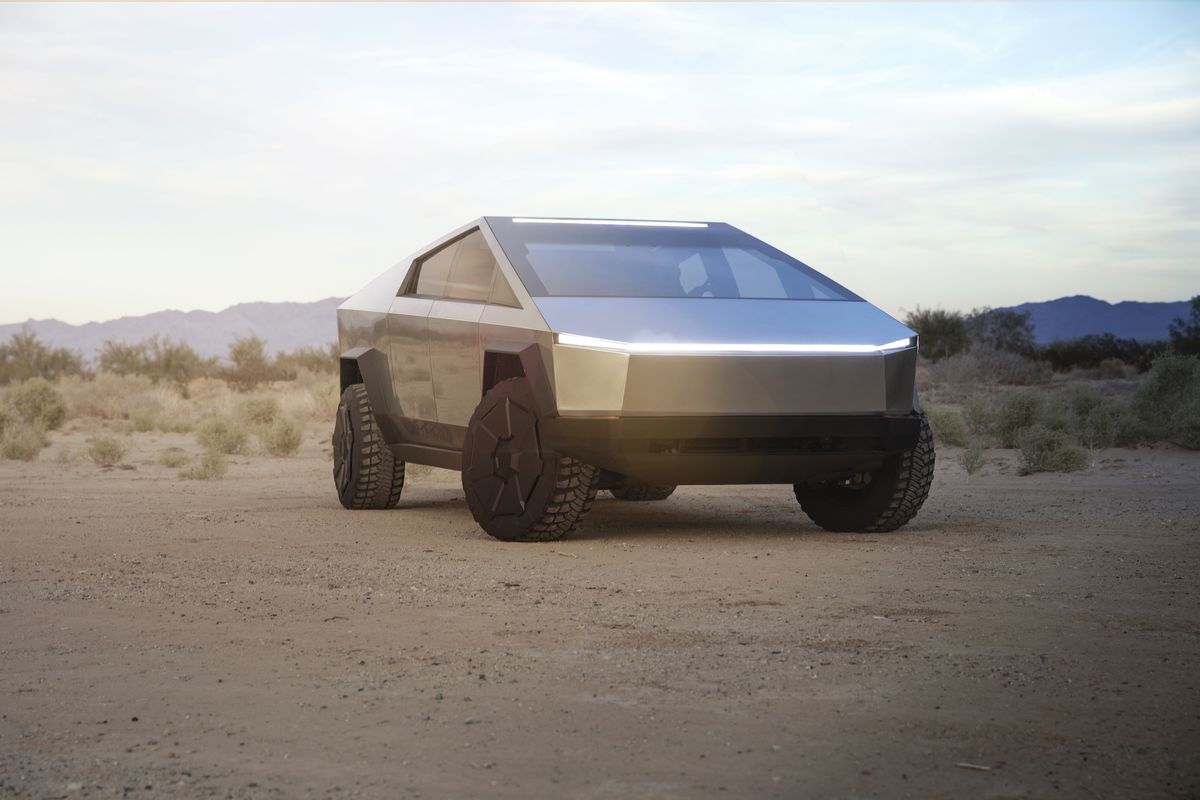 Tesla 發表首款電動皮卡 Cybertruck 車身設計超硬派、未來感滿點 約一百二十萬台幣 