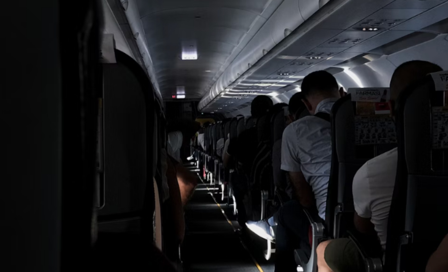 多家航空禁止「藍牙耳機託運」規範出爐!出國買耳機要注意 多家航空禁止「藍牙耳機託運」規範出爐!出國買耳機要注意