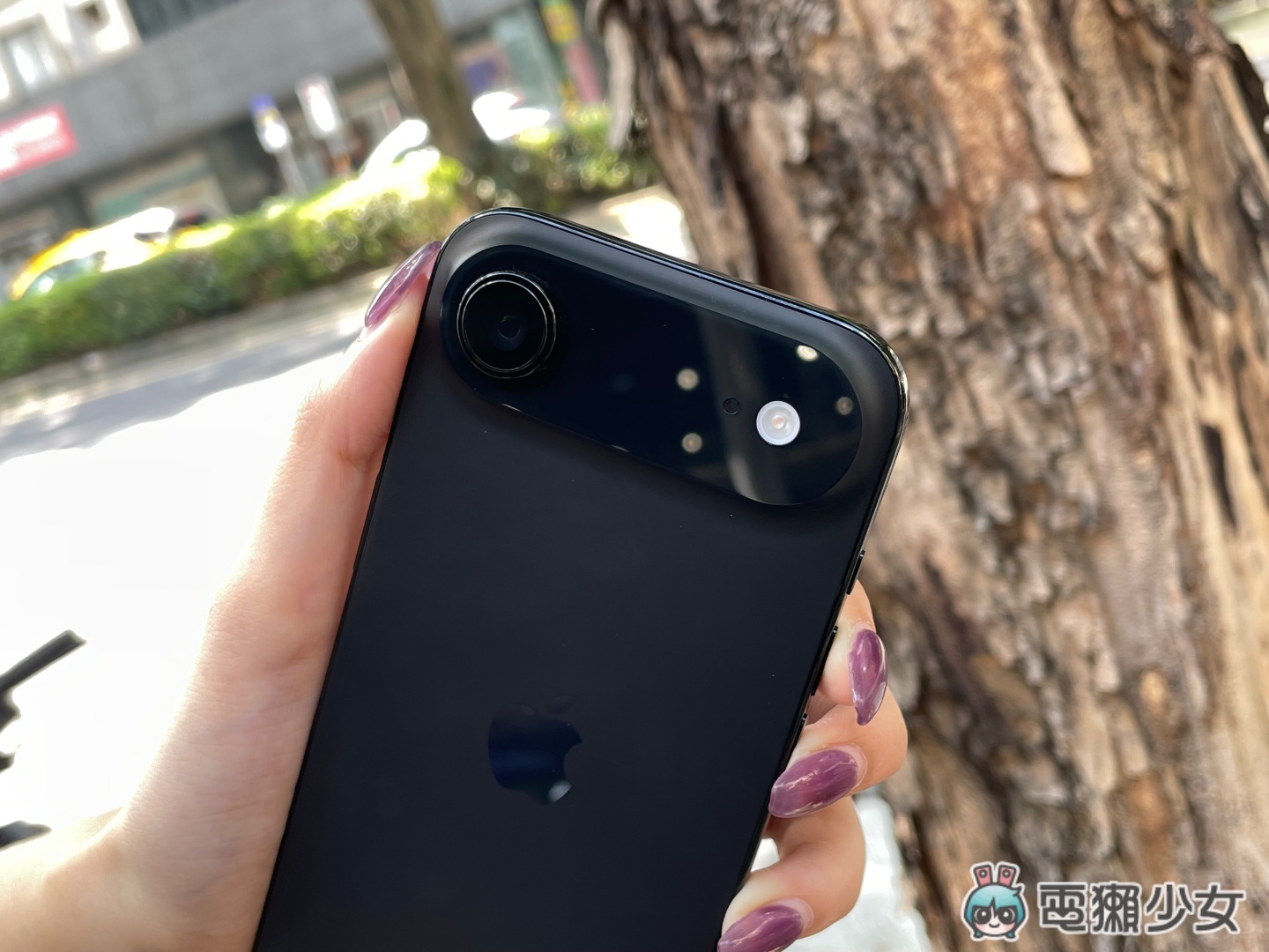 開箱｜史上最輕薄 iPhone？iPhone Air 手感、電量、使用心得實測