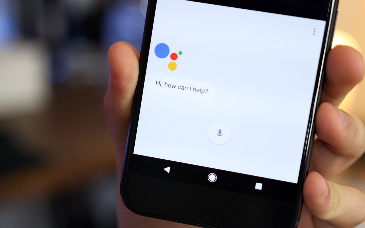 無所不在的Google Assistant你喜歡嗎？Google打算讓一億支新Android手機都搭載Assistant實體按鍵！