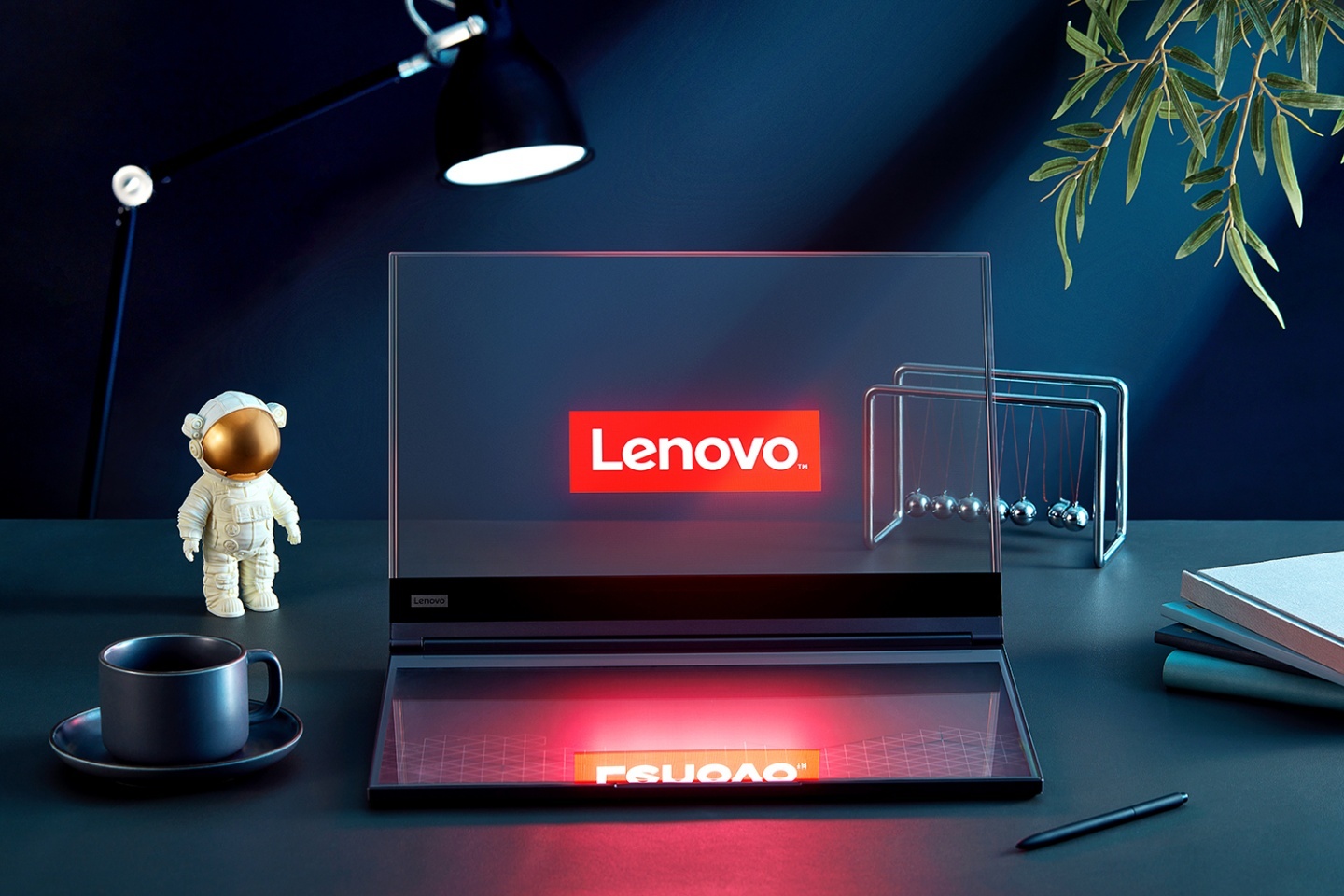 Lenovo ThinkBook 透明螢幕概念筆電在 MWC 亮相！具有 17.3 吋的透明螢幕，還內建了一塊繪圖板