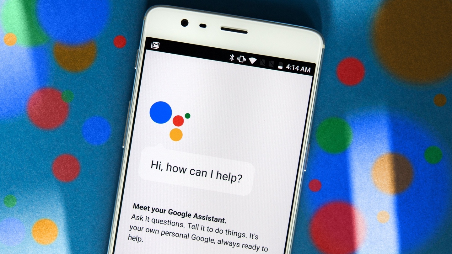 無所不在的Google Assistant你喜歡嗎？Google打算讓一億支新Android手機都搭載Assistant實體按鍵！