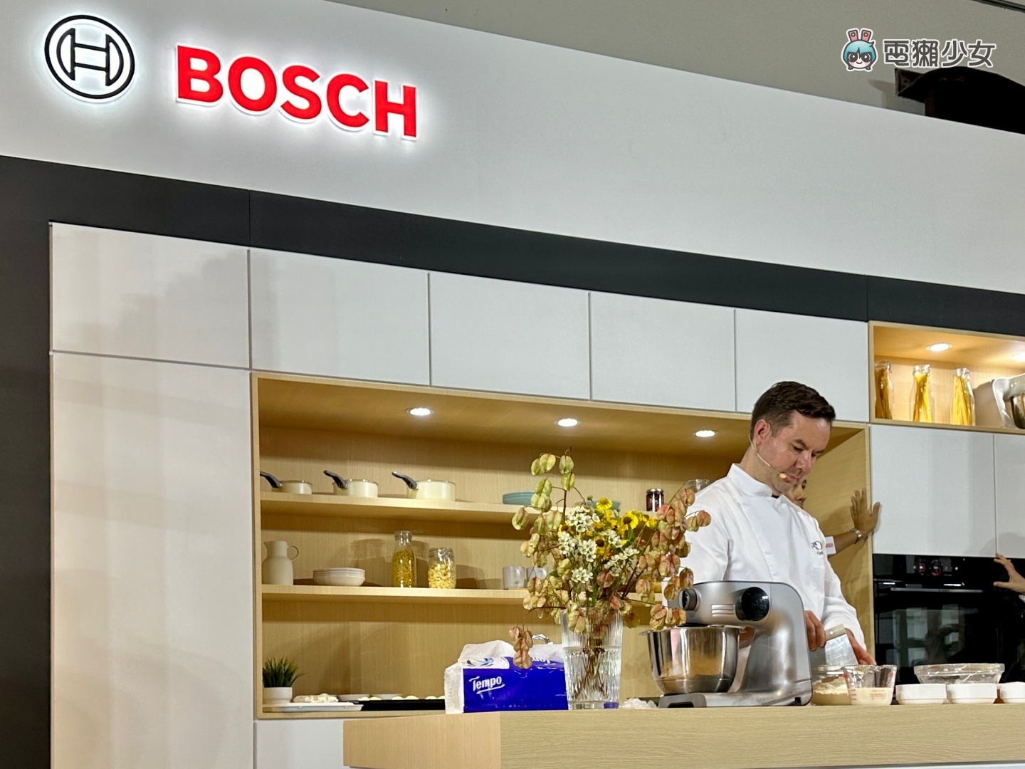 出門｜BOSCH 8 系列極緻黑烤箱：集智慧、優雅、實用性於一身的高級廚電