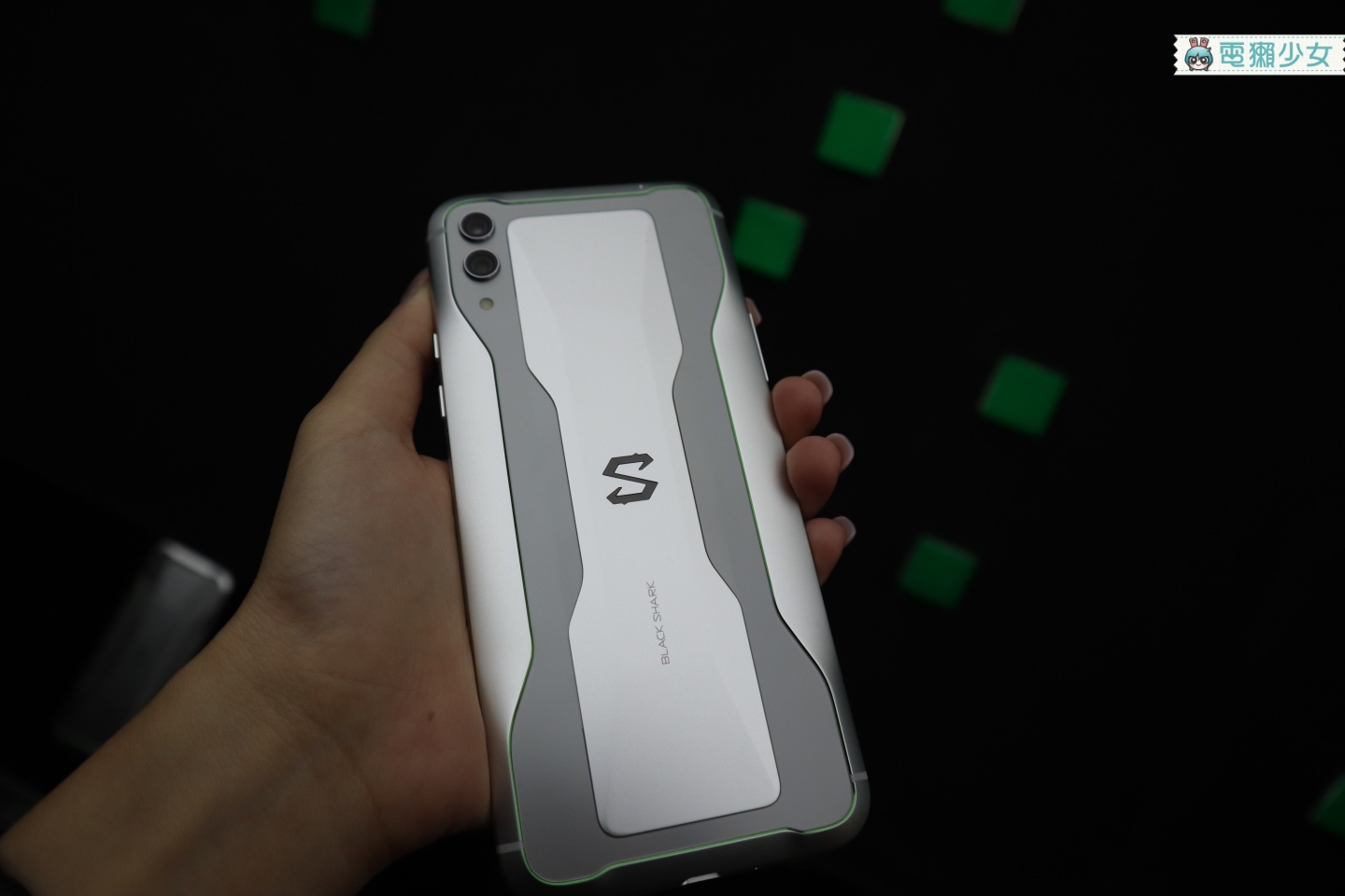 出門｜『黑鯊遊戲手機2』將來台灣！前進北京第一手試玩創新功能＋特色規格報導