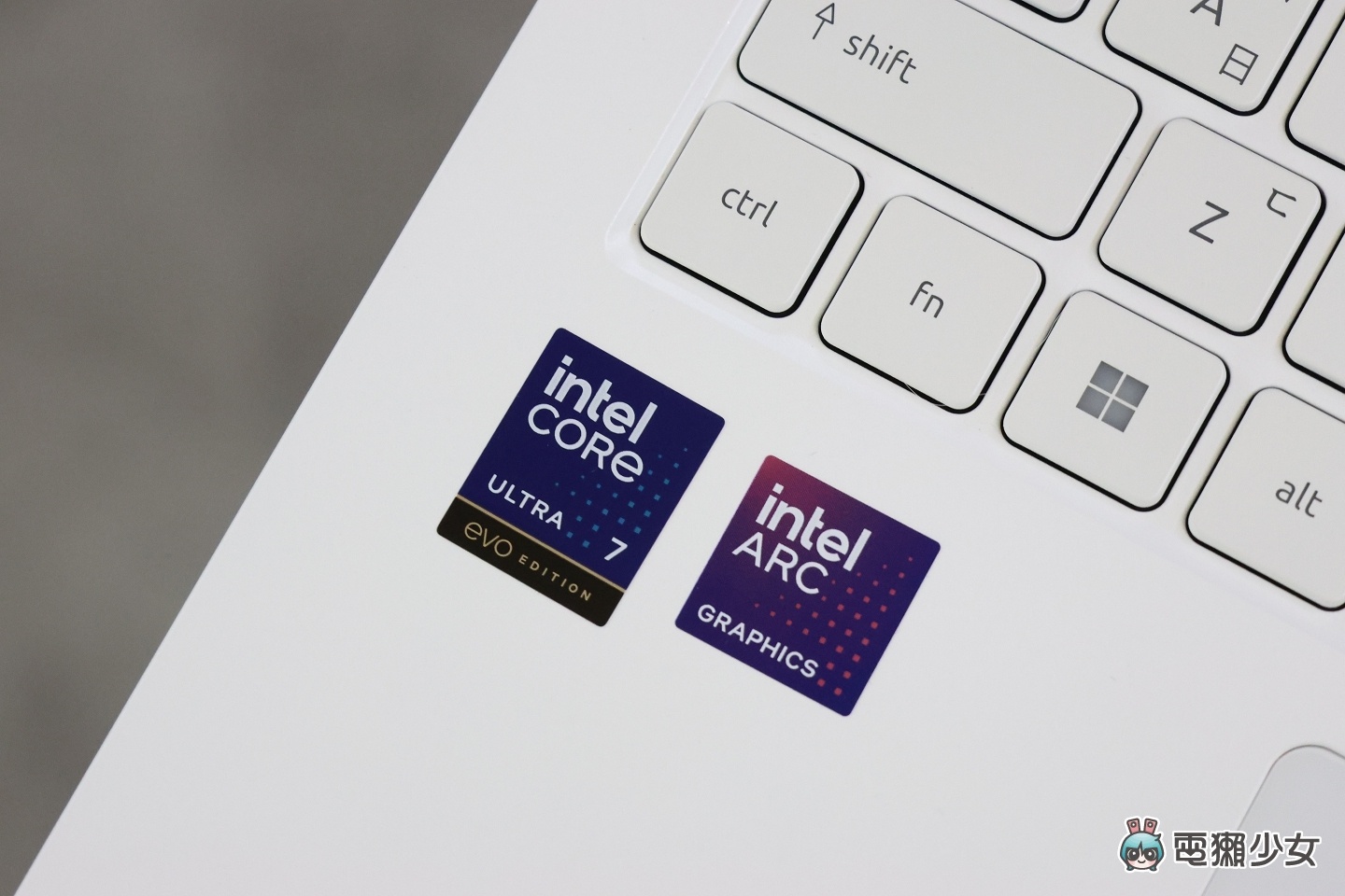 Acer Swift Edge 14 AI 動手玩：輕薄與 AI 的完美結合