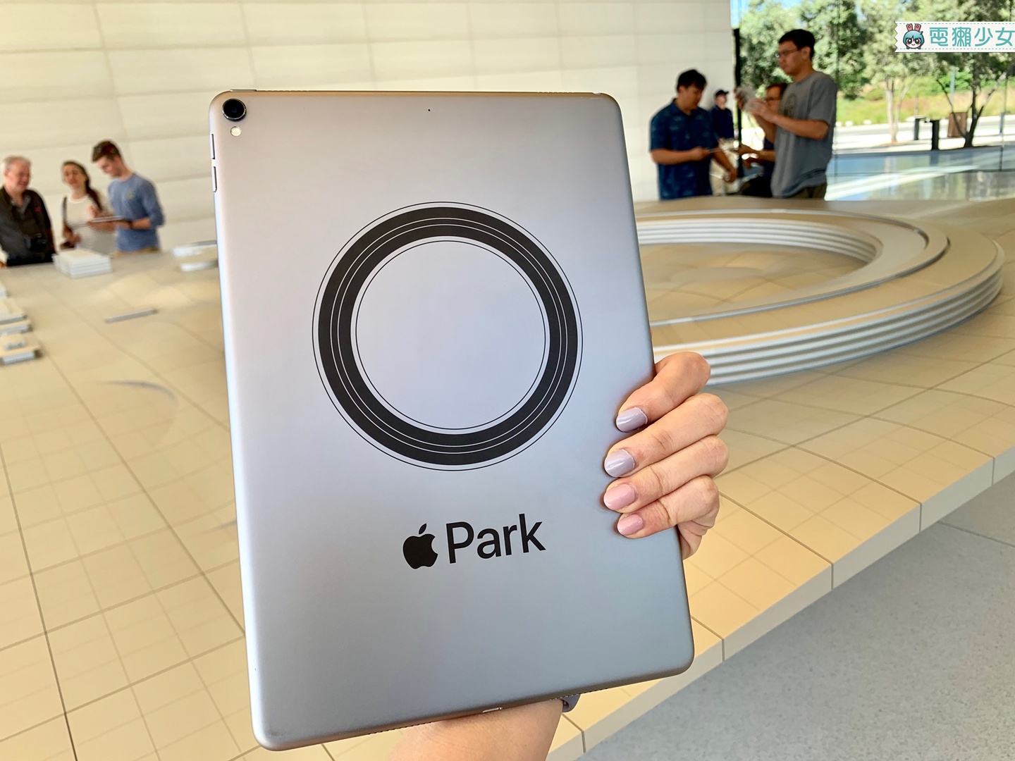 全球唯二蘋果限定商品專賣店！Apple Park 跟 Infinity Loop 一次帶你快速逛（同場加映 WWDC Store 期間限定店）