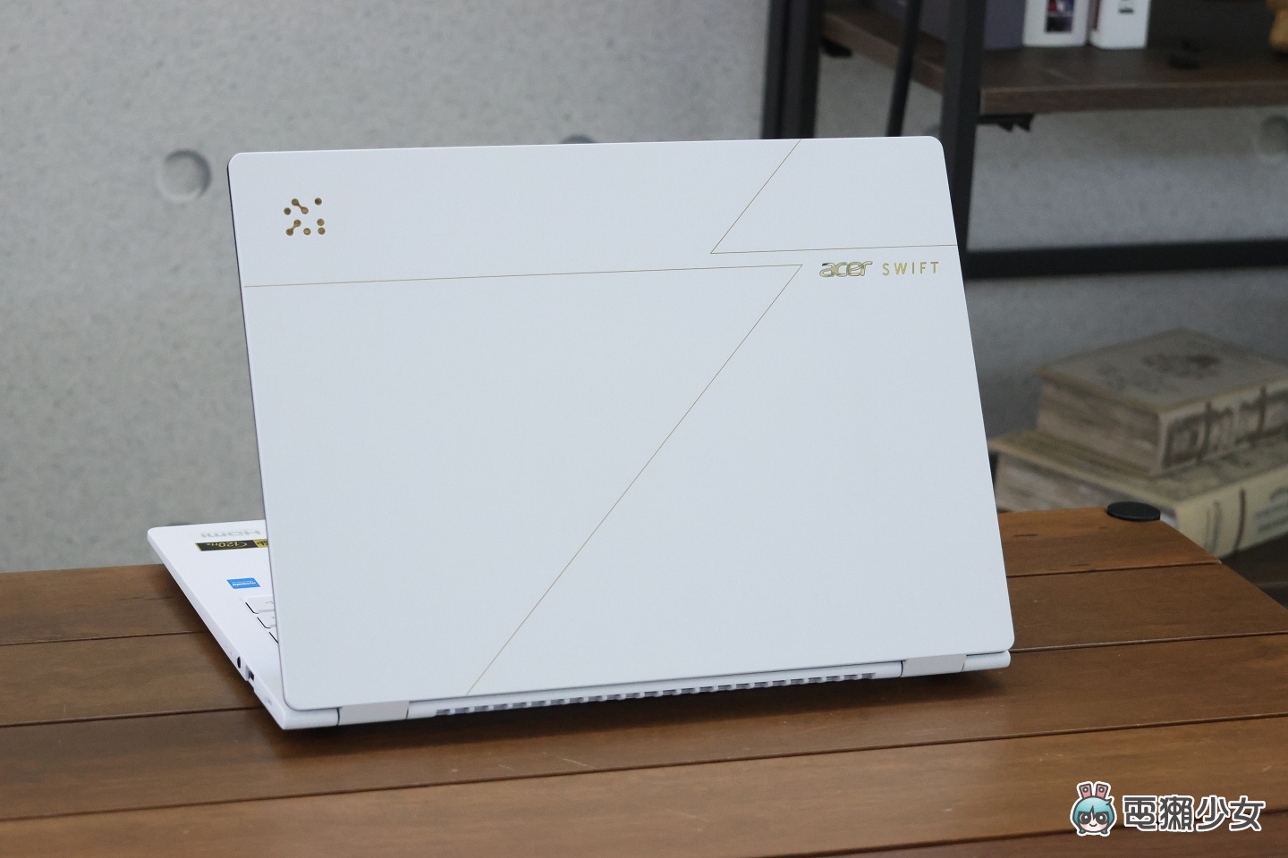 Acer Swift Edge 14 AI 動手玩：輕薄與 AI 的完美結合