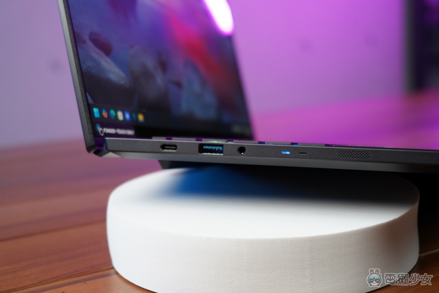 【開箱】Acer Predator Triton 14 AI 開箱：超好按的電競 + 創作者筆電
