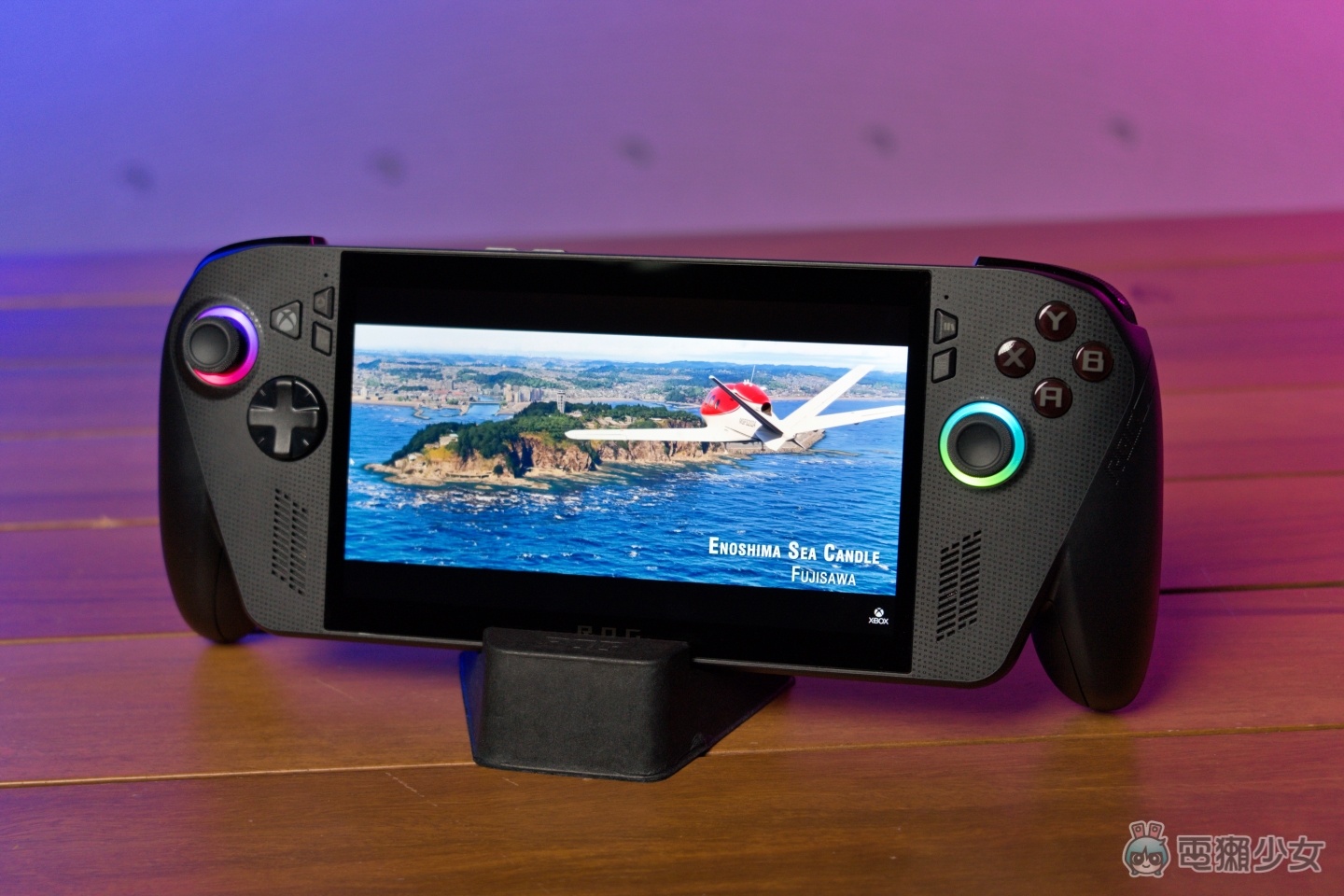 【開箱】ROG Xbox Ally X 開箱：Windows 掌機介面大進化
