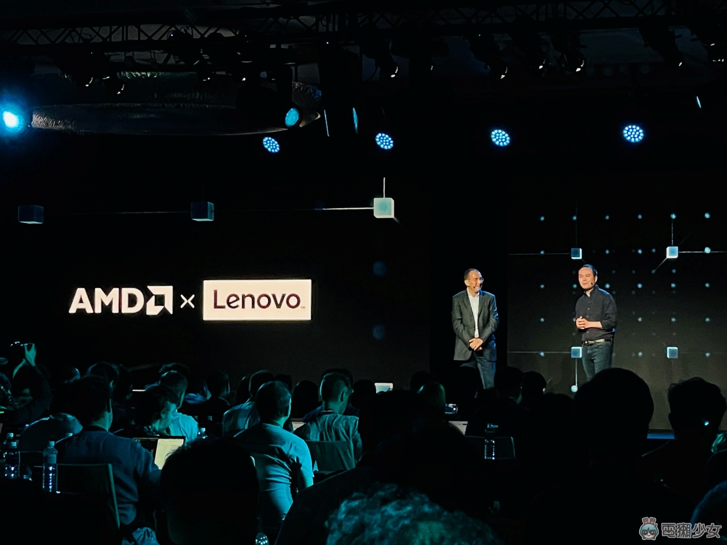 AMD 超燃發表：RX 9060 XT、AI PRO R9700、Threadripper 9000 三強登場！
