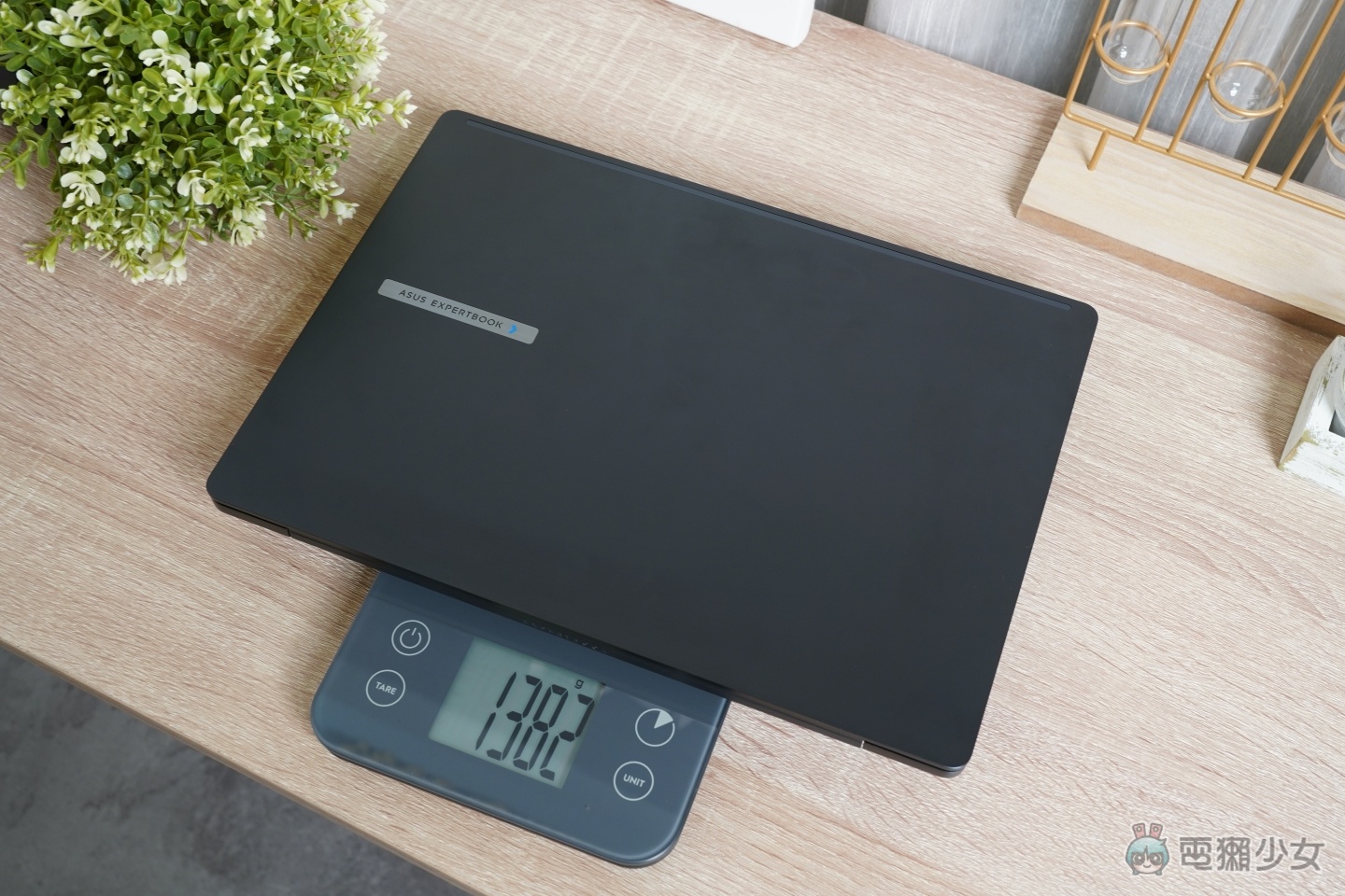 【開箱】ASUS ExpertBook B5 （B5405CCA）出門在外最挺你的商務好夥伴
