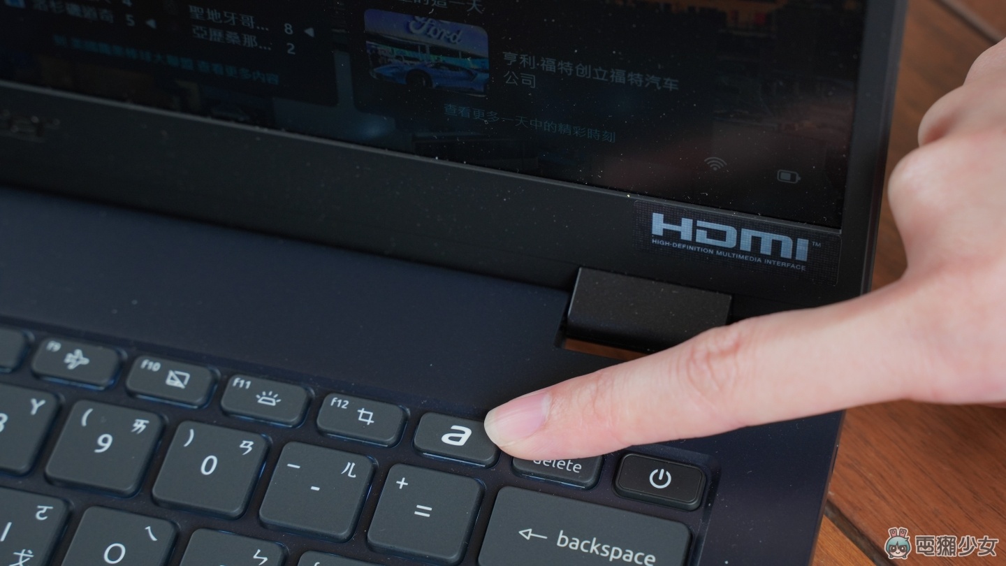 Acer TravelMate P6 14 AI 開箱｜輕巧、智慧、永續 一台真正懂生活的商務 AI 筆電