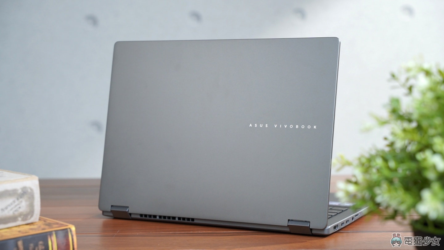 【開箱】告別 Windows 10！Windows 11 Copilot+ PC，AI 功能全開！ASUS Vivobook 14 Flip (TP3407)  360 度翻轉螢幕讓你想怎麼翻就怎麼翻