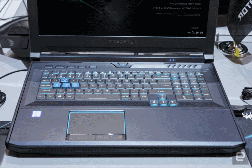 太狂啦！Acer推出具備『 滑動式鍵盤 』的電競筆電Predator Helios 700 整個C面可以一秒滑開！