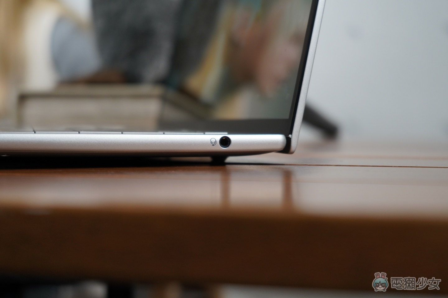 【評測】Acer Swift Air 16 上手體驗:打破物理限制?輕得像「模型機」的 16 吋筆電 【評測】Acer Swift Air 16 上手體驗:打破物理限制?輕得像「模型機」的 16 吋筆電