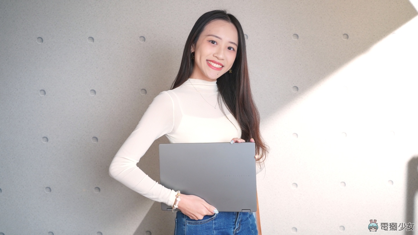 【開箱】告別 Windows 10！Windows 11 Copilot+ PC，AI 功能全開！ASUS Vivobook 14 Flip (TP3407)  360 度翻轉螢幕讓你想怎麼翻就怎麼翻