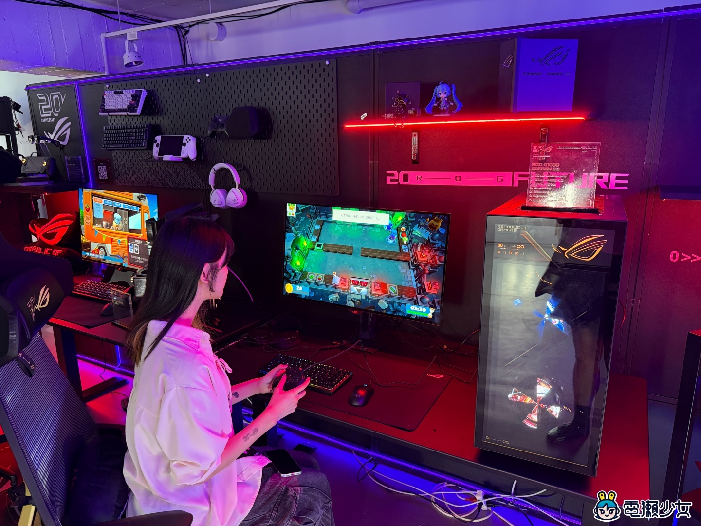 出門｜ROG 20 週年特展帶你看！43.9 萬限量套裝本人長這樣？現場還有這台掌機可以抽！