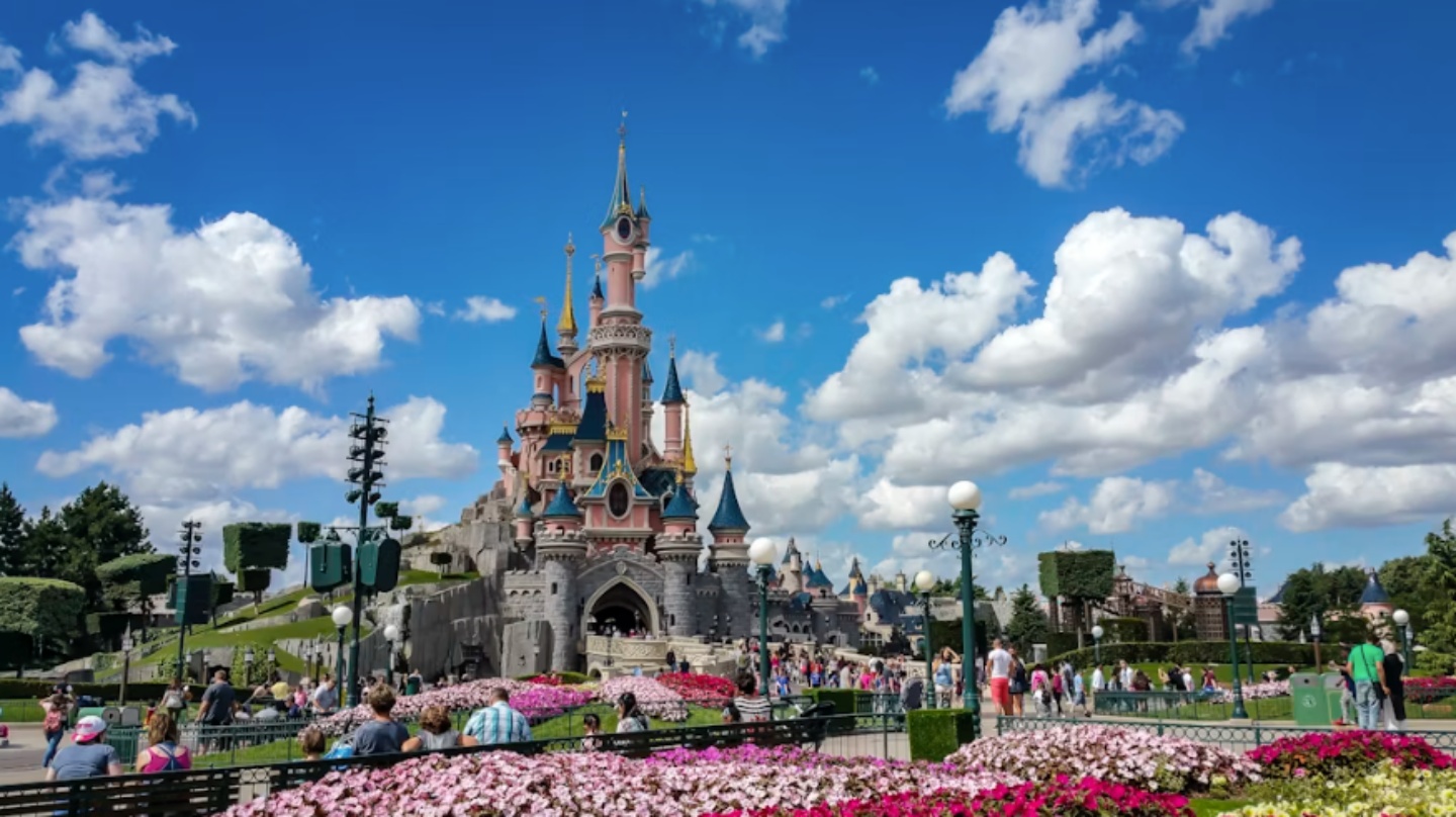 Disney+ 也要免費了？傳迪士尼評估推出免費方案，希望將年輕族群從 YouTube 拉回來