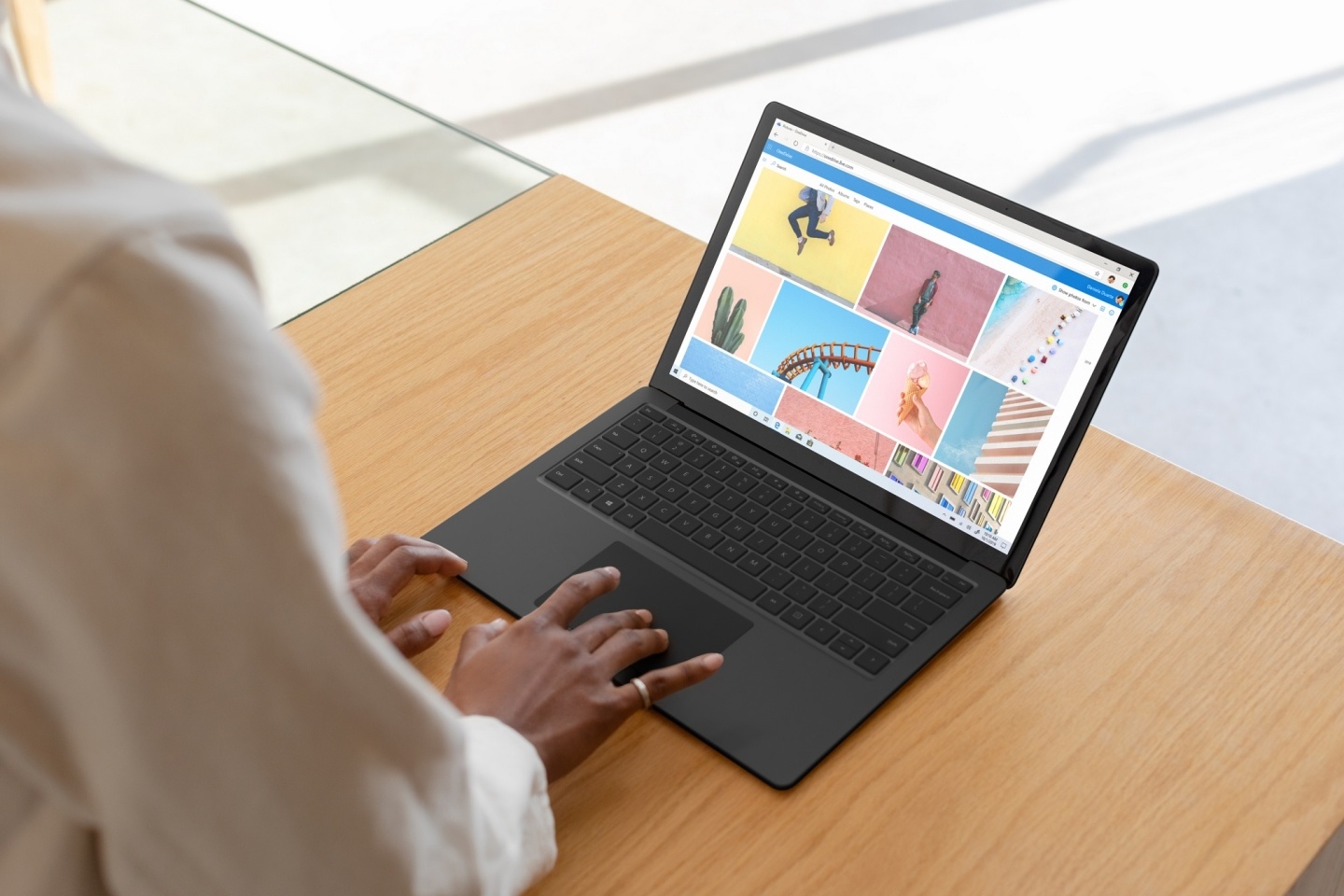 微軟 Surface Laptop 3 台灣上市！搭載最新第十代 Intel Core 處理器 效能、續航力升級 還有新色砂岩金、墨黑