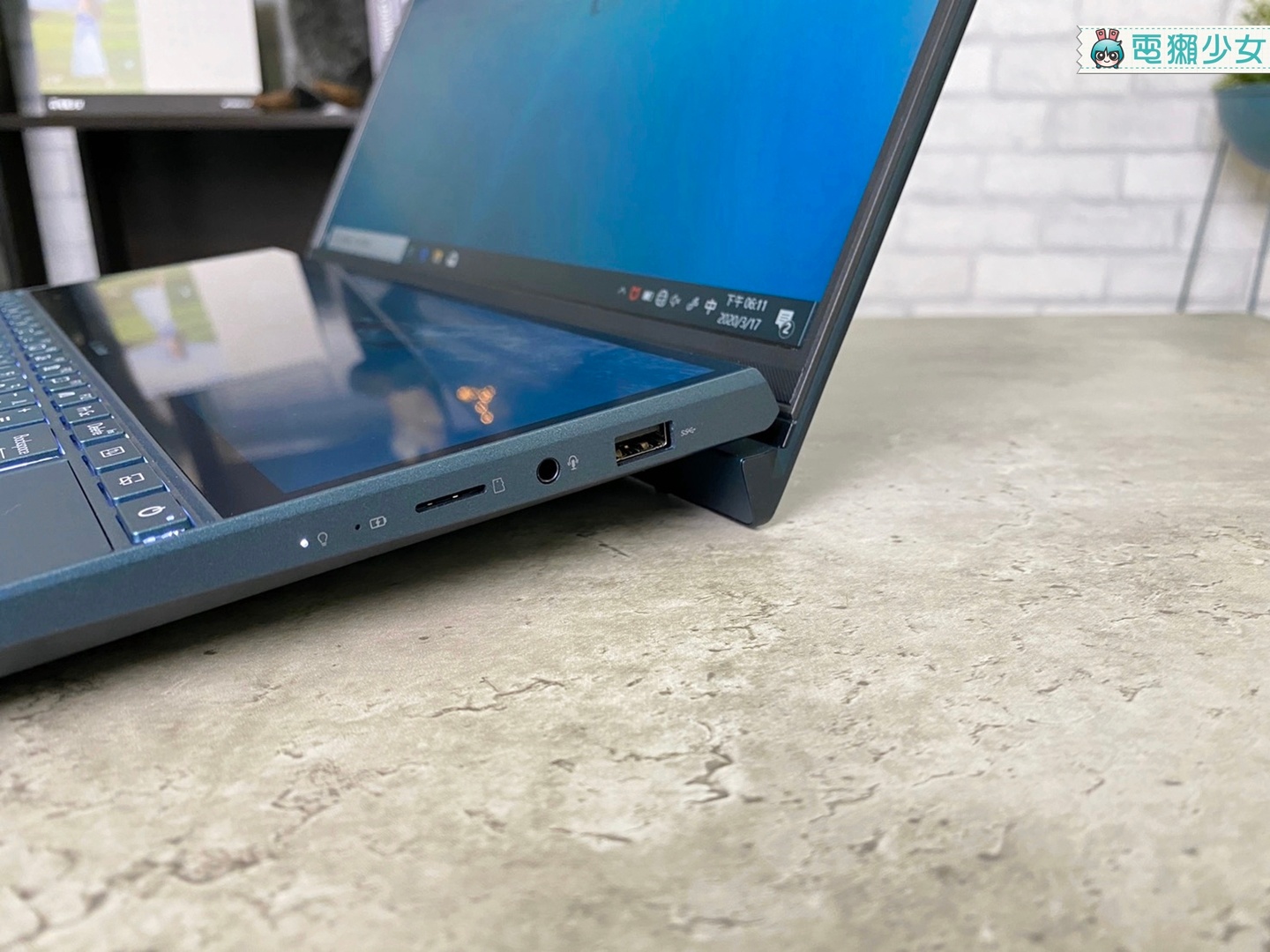 開箱｜雙螢幕筆電 讓工作事半功倍『 ASUS ZenBook Duo (UX481) 』上班族做報表、股市看盤、學生做研究都方便