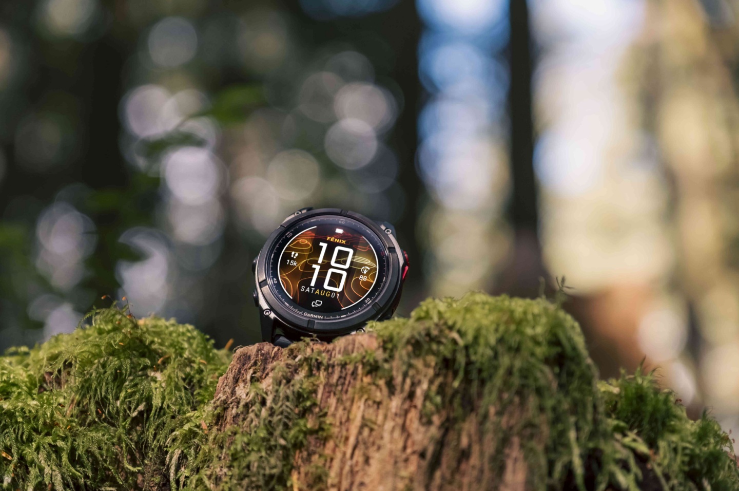 Garmin fēnix 8 Pro 登場！全球首款 MicroLED 智慧錶，內建腕上直接發送 SOS 功能