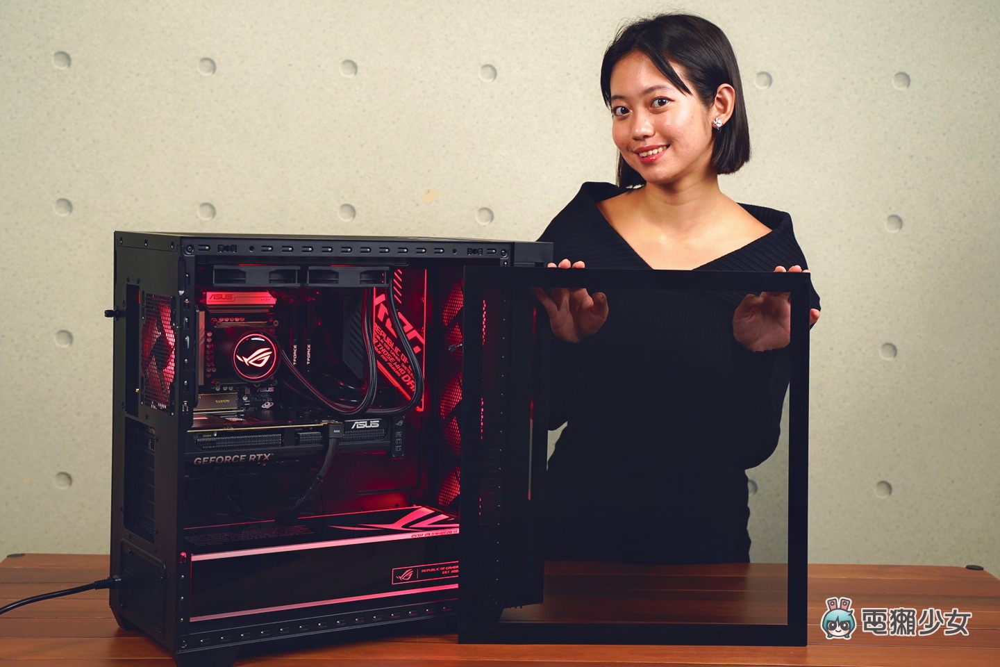 效能猛獸『ROG G700 電競桌機』不僅外型搶眼，效能更加突出！