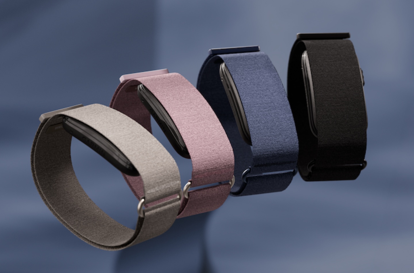 Garmin 首款無螢幕智慧手環 CIRQA 登場 沒有螢幕反而更專注？