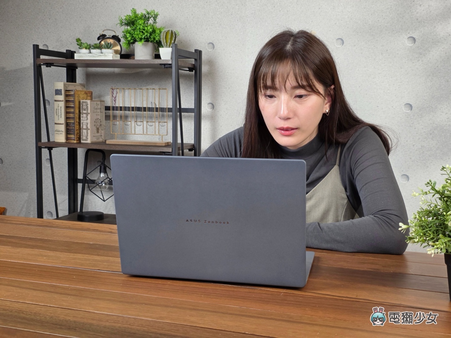 通勤好夥伴！輕薄又美的『 雲朵機 』ASUS Zenbook A14 (UX3407) 開箱