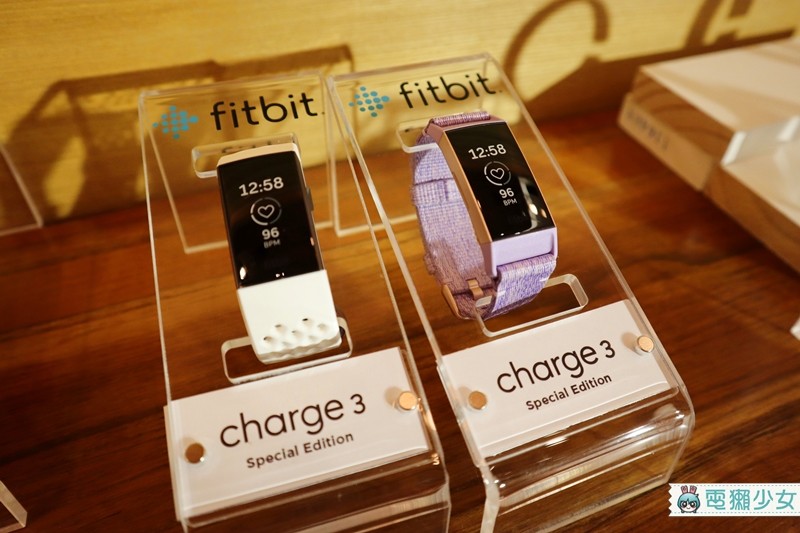 出門｜Fitbit Charge 3運動手環上市 可使用Fitbit Pay還能協助追蹤女性生理期！