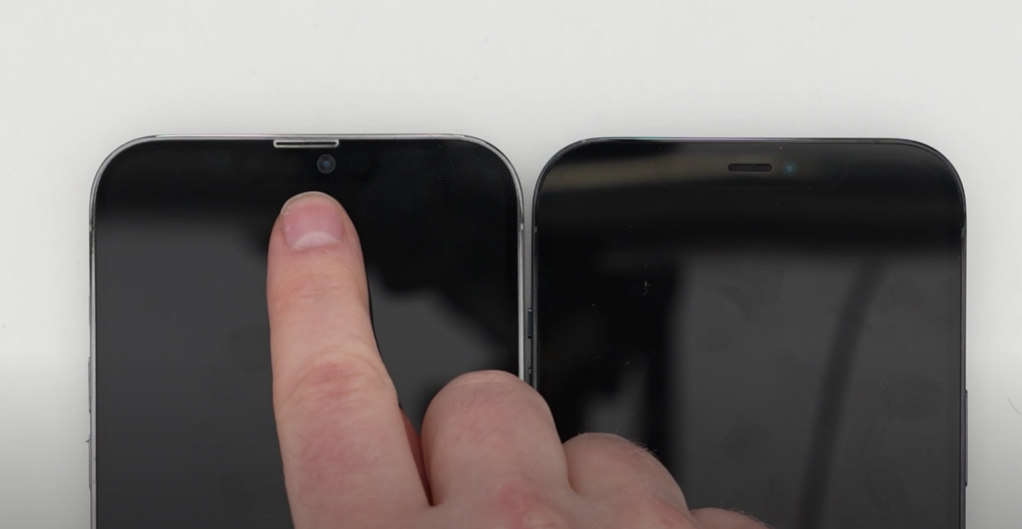 iPhone 13 Pro Max 模型機曝光！背面的三鏡頭模組變大，螢幕頂端的瀏海縮小了