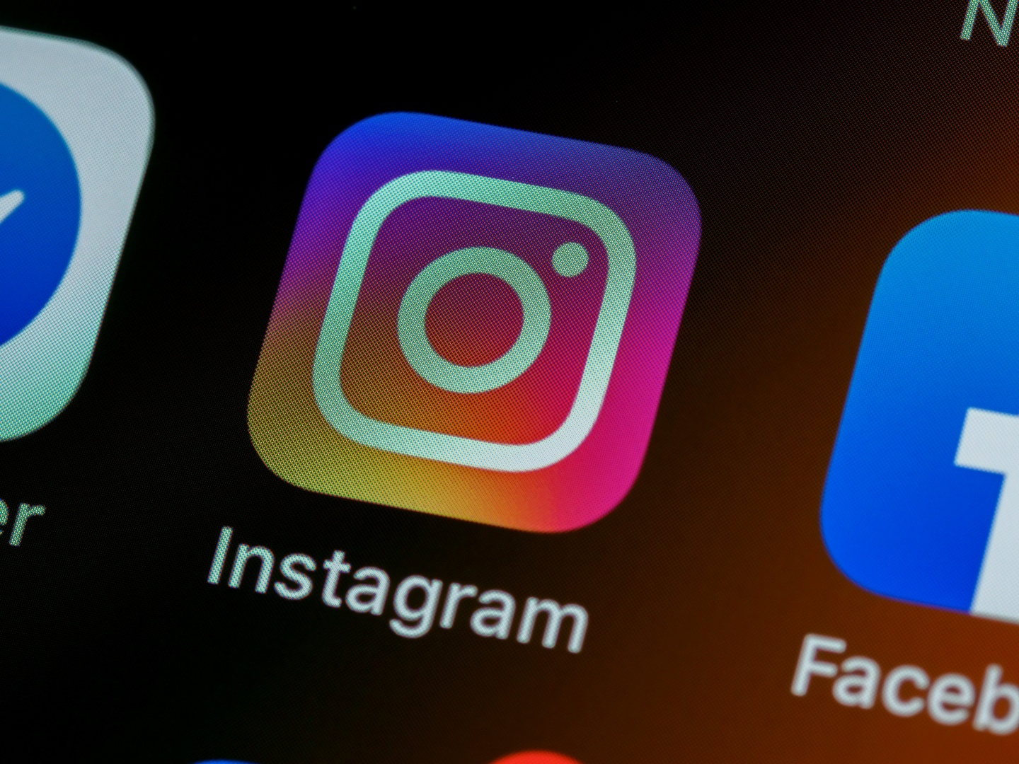 Instagram 測試「倒讚」功能 讓你悄悄表達意見？