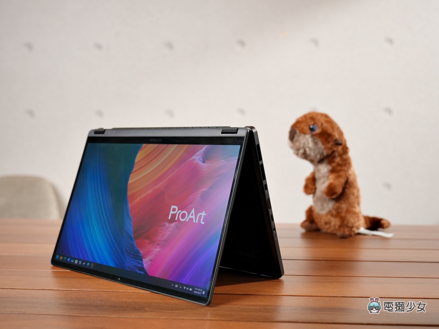 二合一創作者筆電好用？ASUS ProArt PZ13 戶外型 Copilot+ PC、高通處理器還有華碩獨家 AI 軟體，創作．就此開始！