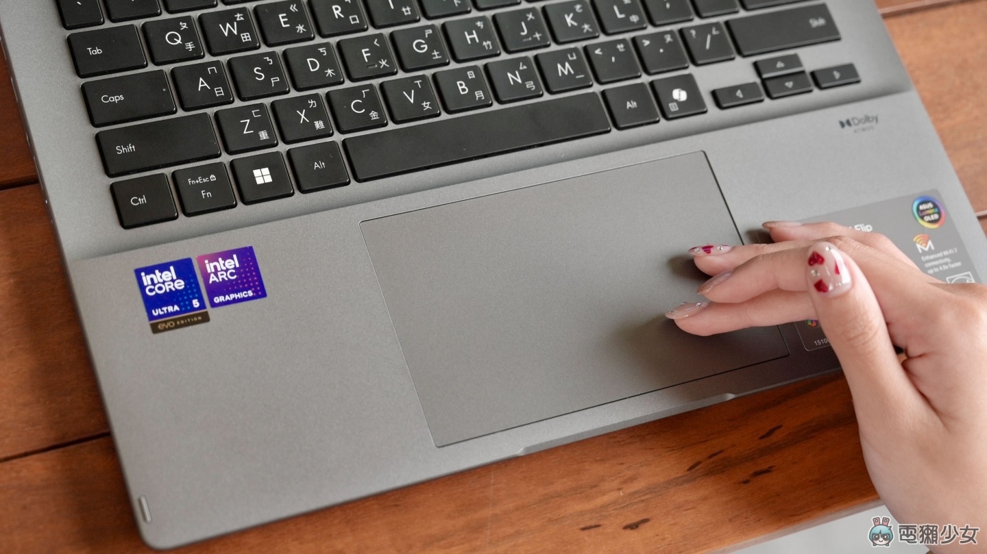 【開箱】告別 Windows 10！Windows 11 Copilot+ PC，AI 功能全開！ASUS Vivobook 14 Flip (TP3407)  360 度翻轉螢幕讓你想怎麼翻就怎麼翻