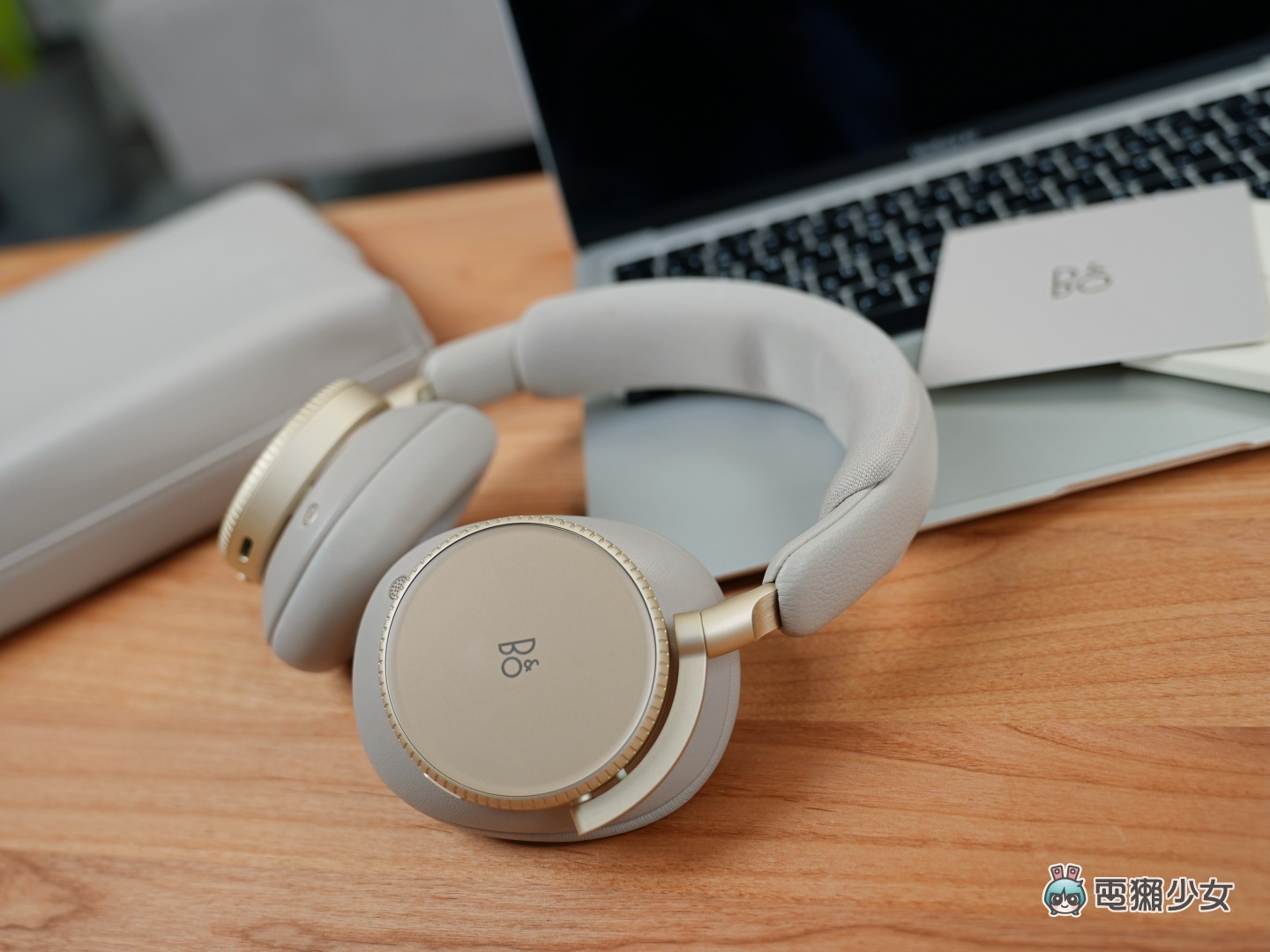 開箱｜Bang & Olufsen Beoplay H100