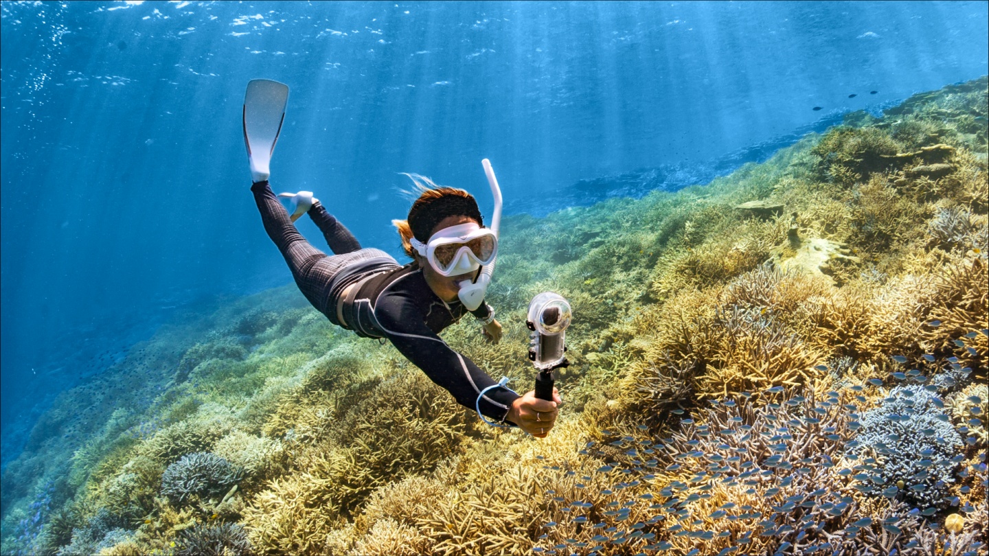 全新 Insta360 X3 全隱形潛水套裝上市了！水下攝影可以無縫全景跟隱形自拍？
