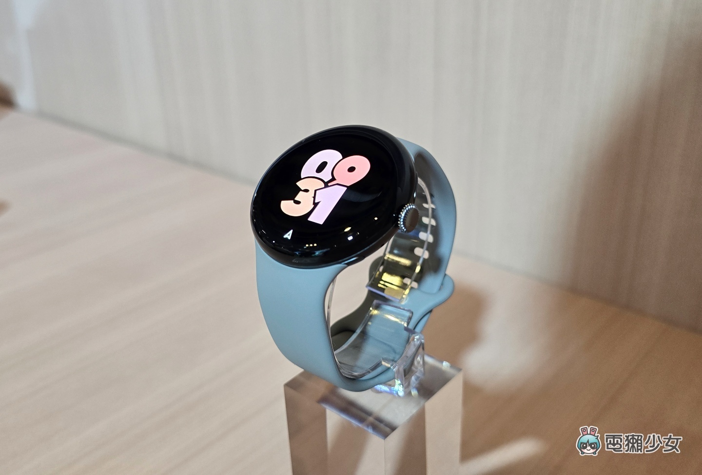 出門｜Google Pixel Watch 3 四大亮點一次看：加入離線地圖、邊框更窄、螢幕更亮、新的健身規劃工具