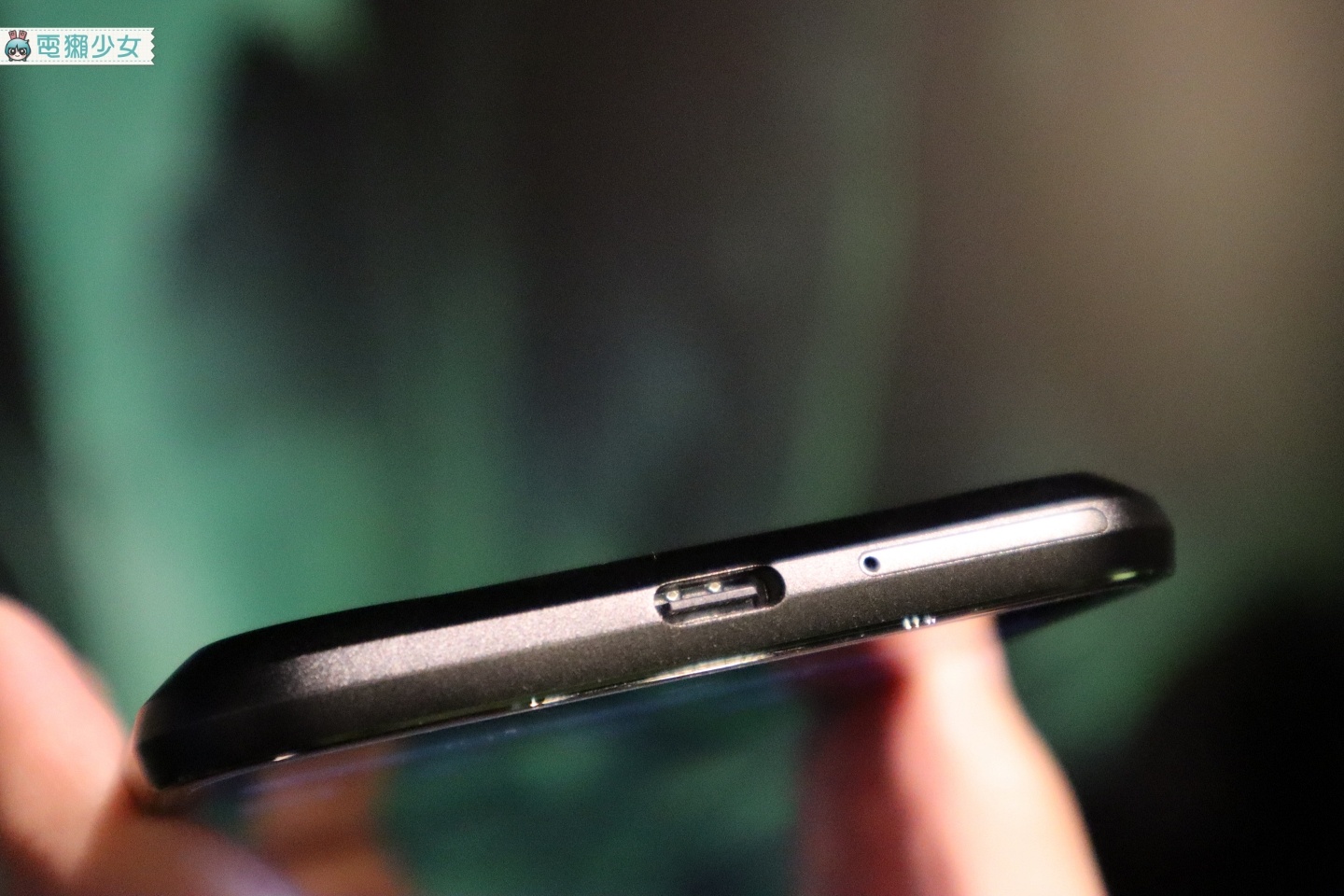 『 黑鯊遊戲手機2 』台灣開放預購！18,990元起 有12GB+256GB的選擇