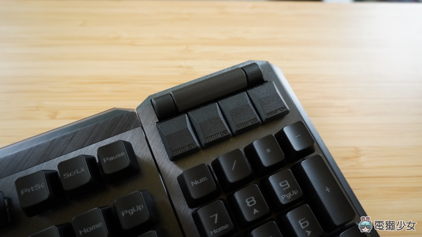 開箱｜『 ROG CLAYMORE II 』可分離式數字鍵盤，上班用全尺寸、下班變身 80% 給你更多空間打遊戲！