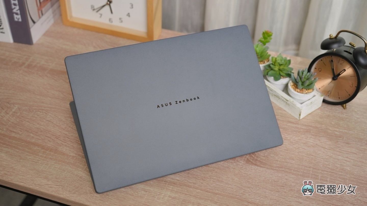 通勤好夥伴！輕薄又美的『 雲朵機 』ASUS Zenbook A14 (UX3407) 開箱